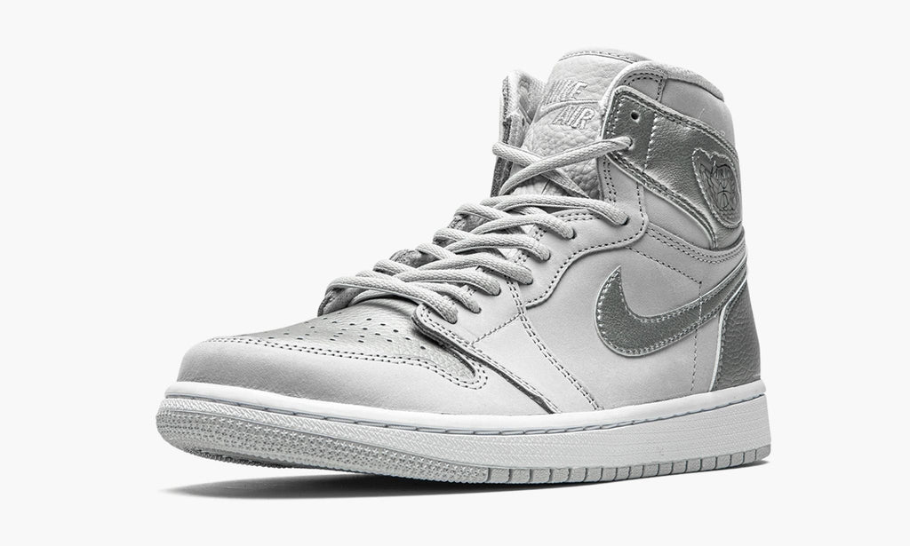 "Metallic Silver" Air Jordan 1 Retro High CO.JP - product image from the listing.
