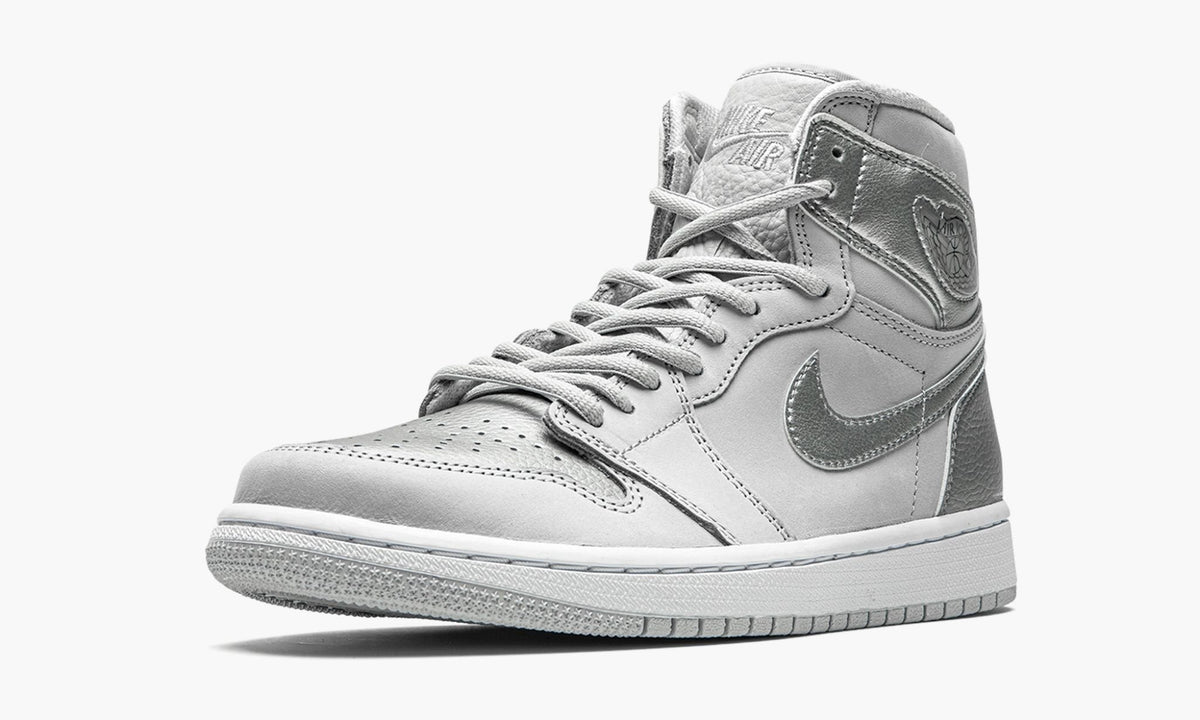 "Metallic Silver" Air Jordan 1 Retro High CO.JP - product image from the listing.