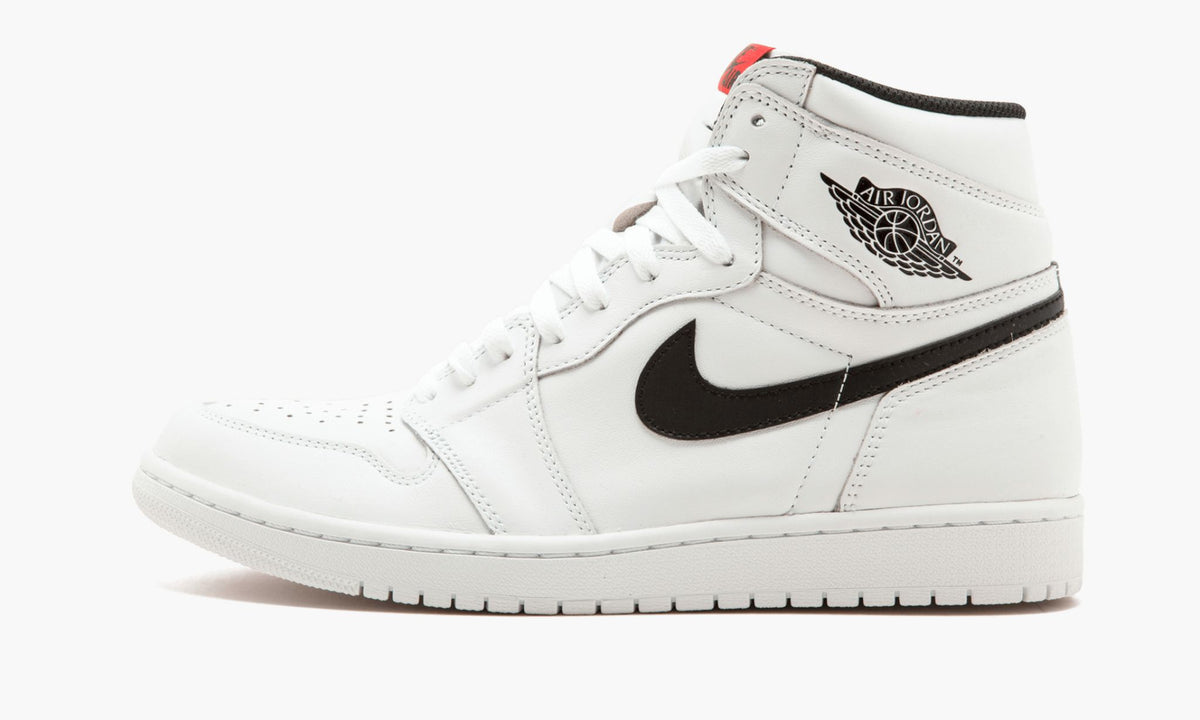 OG - Air Jordan 1 Retro High - product image from the listing.