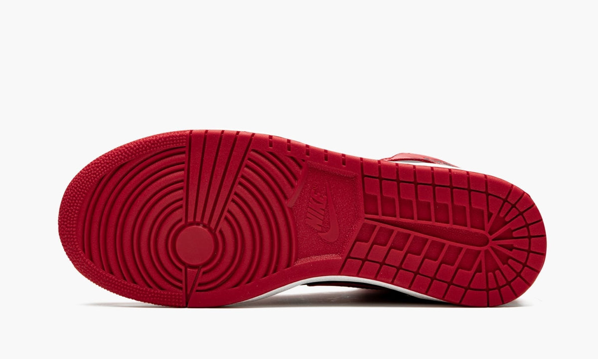 Air Jordan 1 Retro High OG 85 Varsity in Red - product image from the listing.