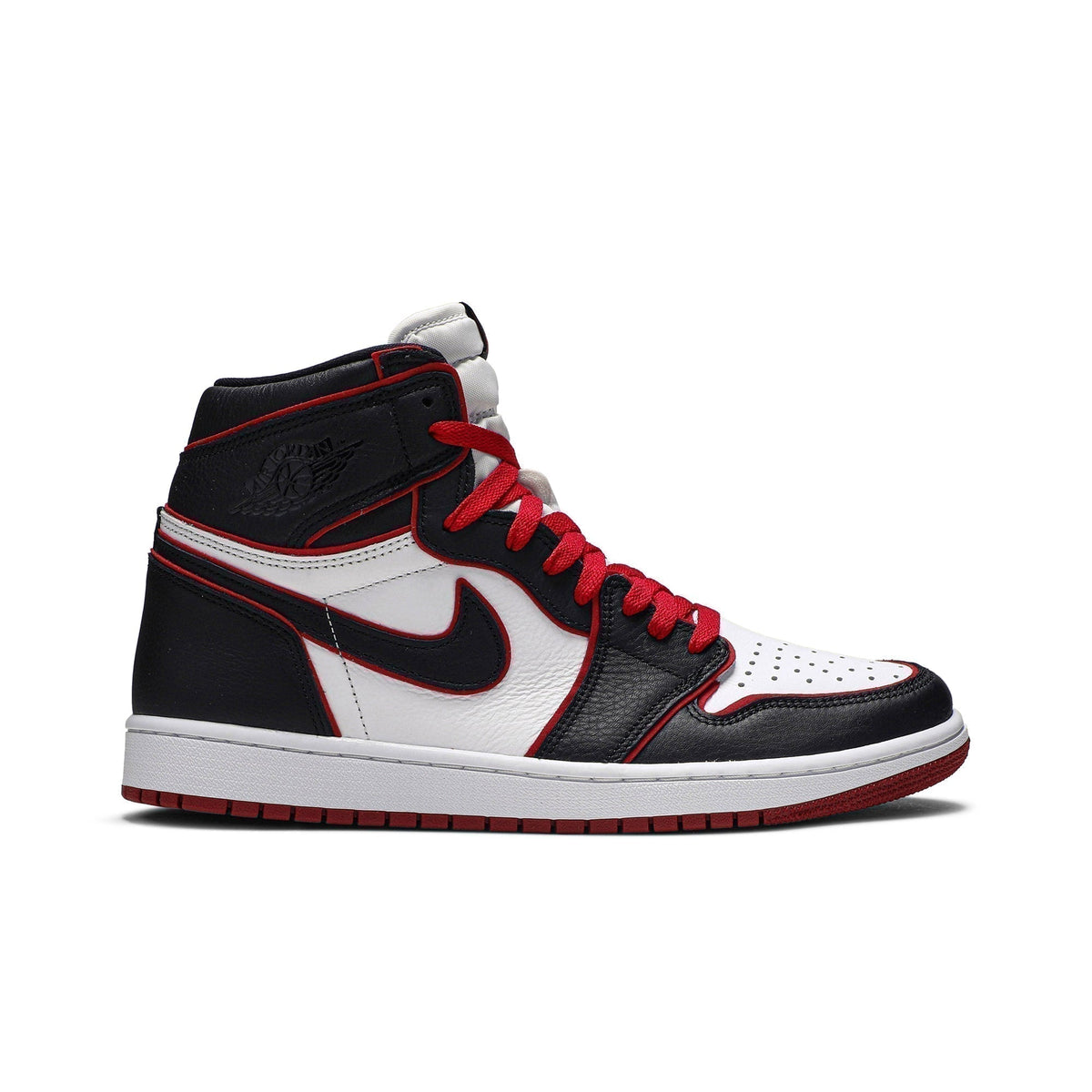 "Bloodline" Air Jordan 1 Retro High OG 555088-062 - product image from the listing.