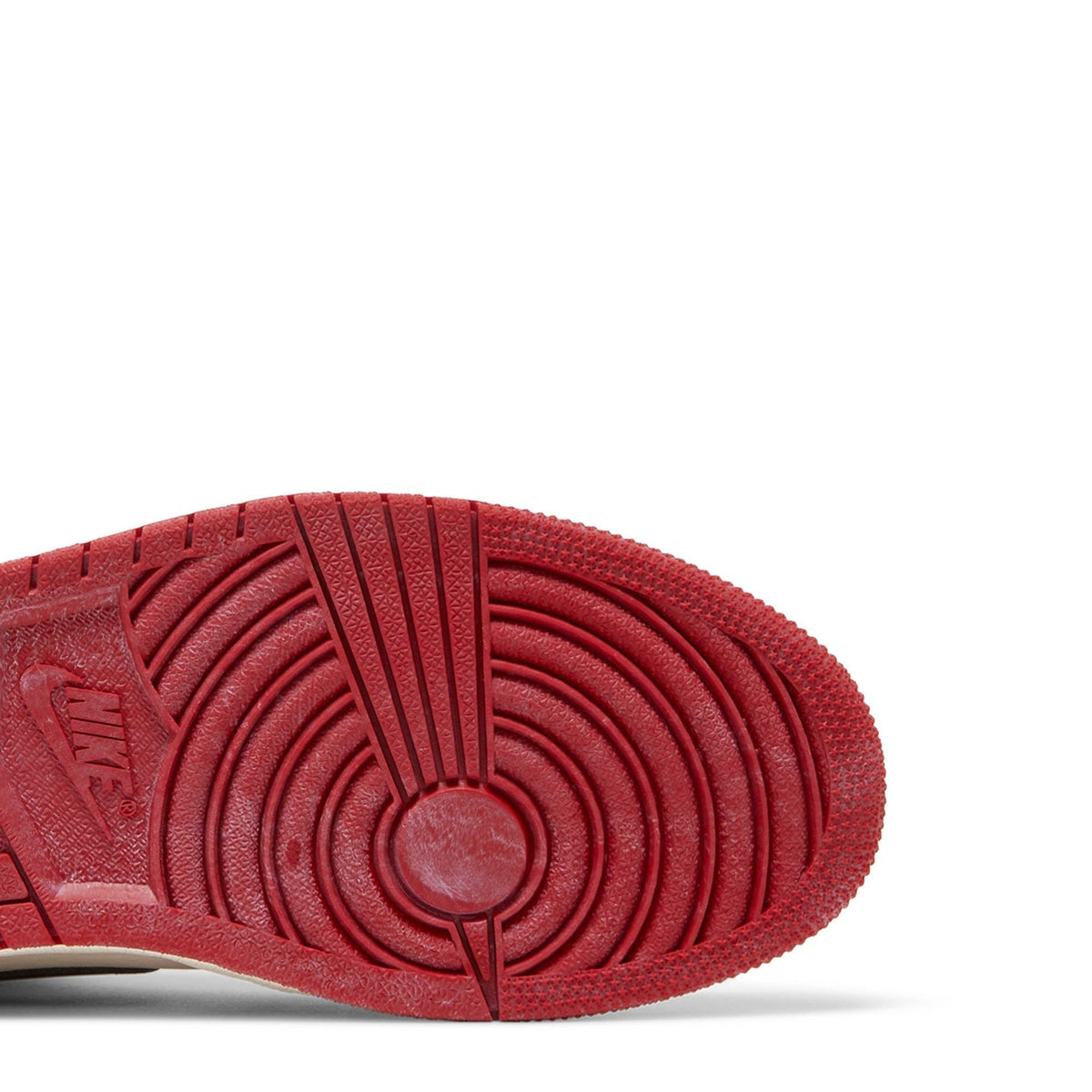 "Chicago Lost & Found" Air Jordan 1 Retro High OG DZ5485-612 - product image from the listing.