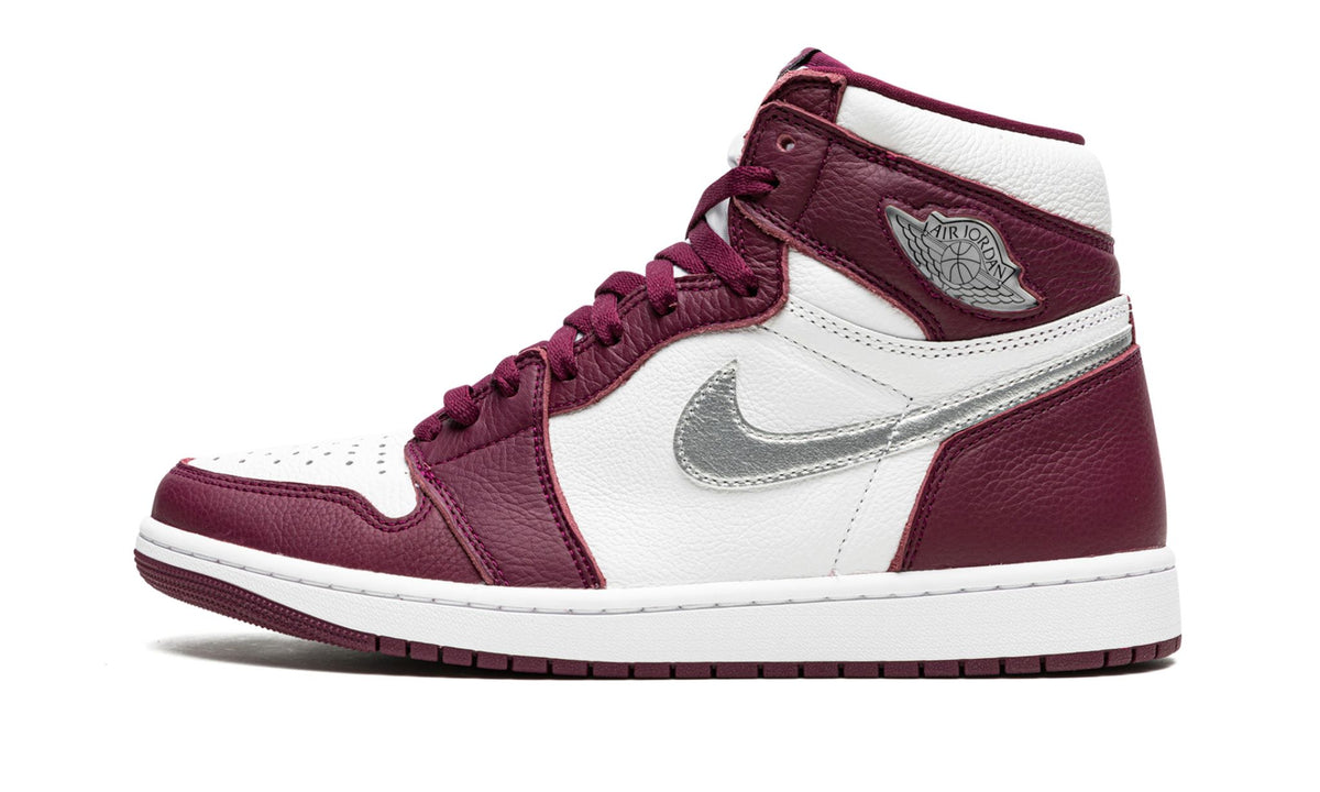 "Bordeaux" Air Jordan 1 Retro High OG - product image from the listing.