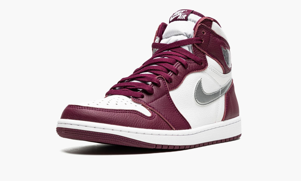 "Bordeaux" Air Jordan 1 Retro High OG - product image from the listing.