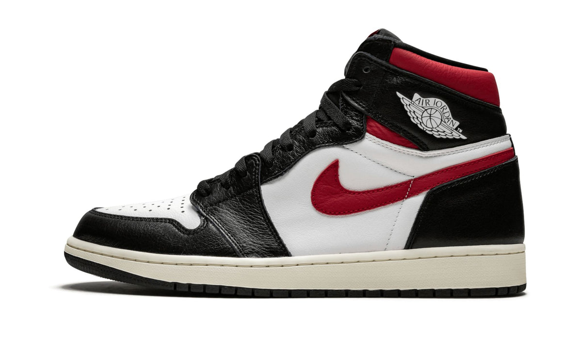 "Gym Red" Air Jordan 1 Retro High OG - product image from the listing.