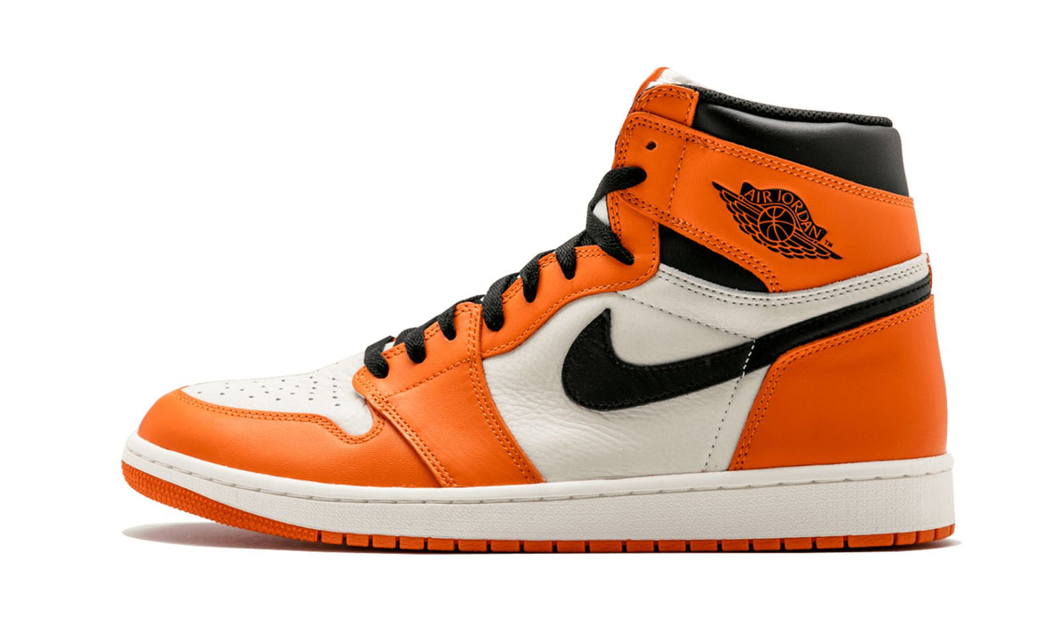 "Reverse Shattered Backboard" Air Jordan 1 Retro High OG - product image from the listing.