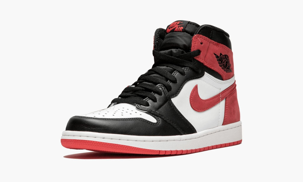 "Track Red" Air Jordan 1 Retro High OG - product image from the listing.