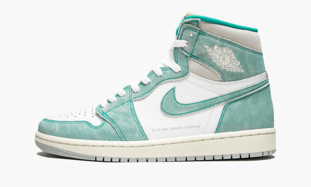 "Turbo Green" Air Jordan 1 Retro High OG - product image from the listing.