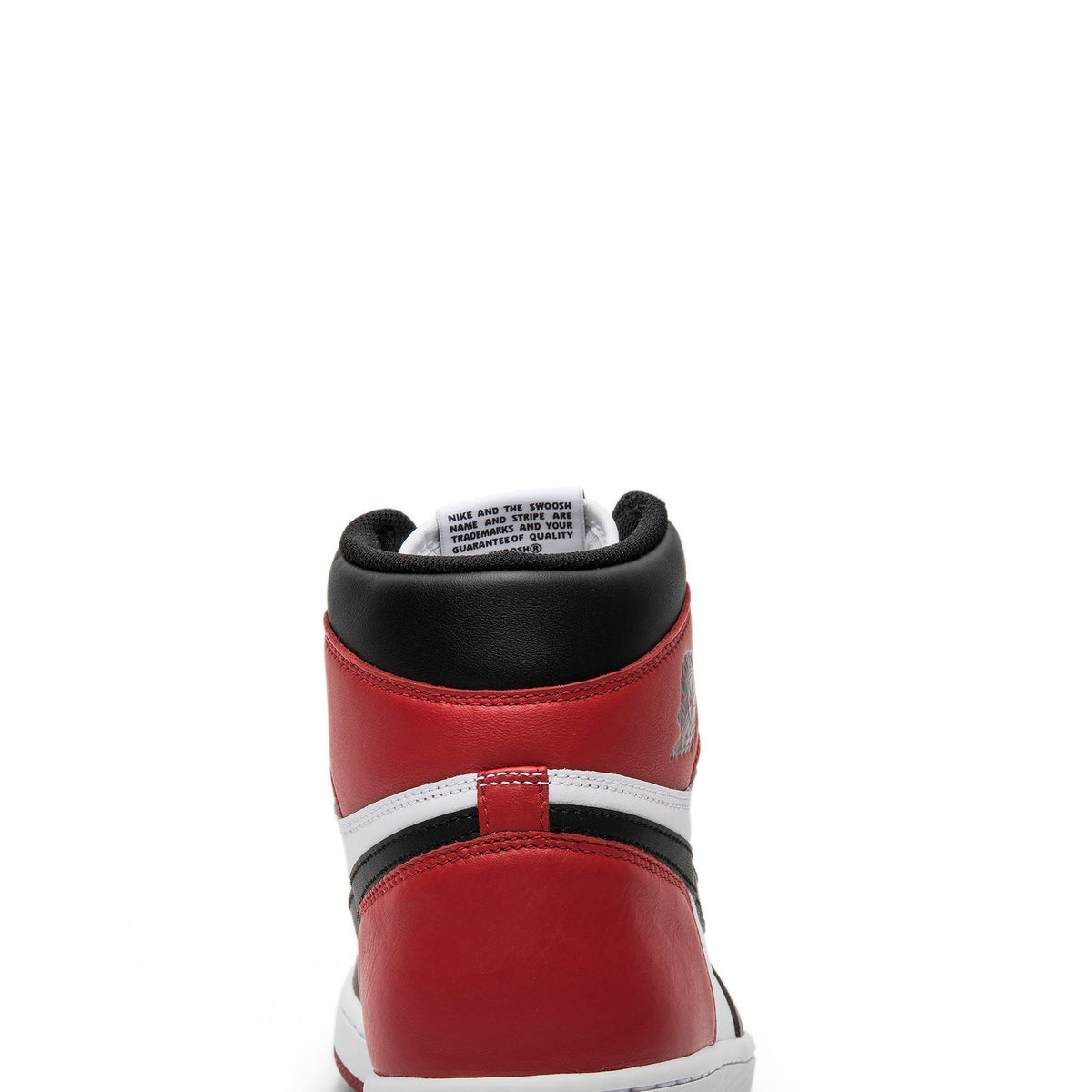 Black Toe 2016 - Air Jordan 1 Retro High OG 555088-125 - product image from the listing.