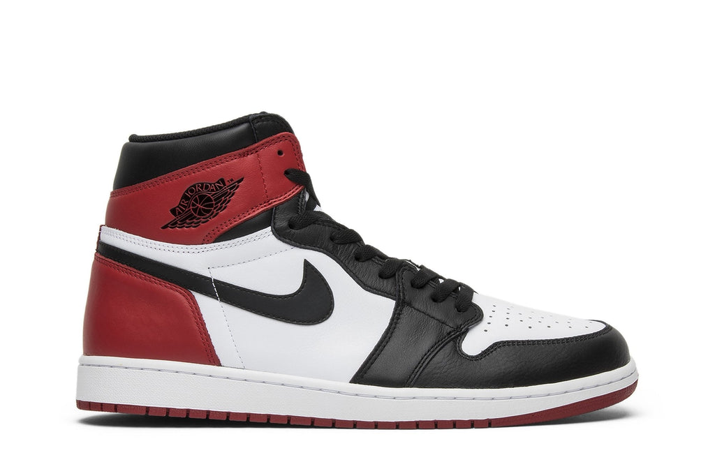 Black Toe - Air Jordan 1 Retro High OG - product image from the listing.