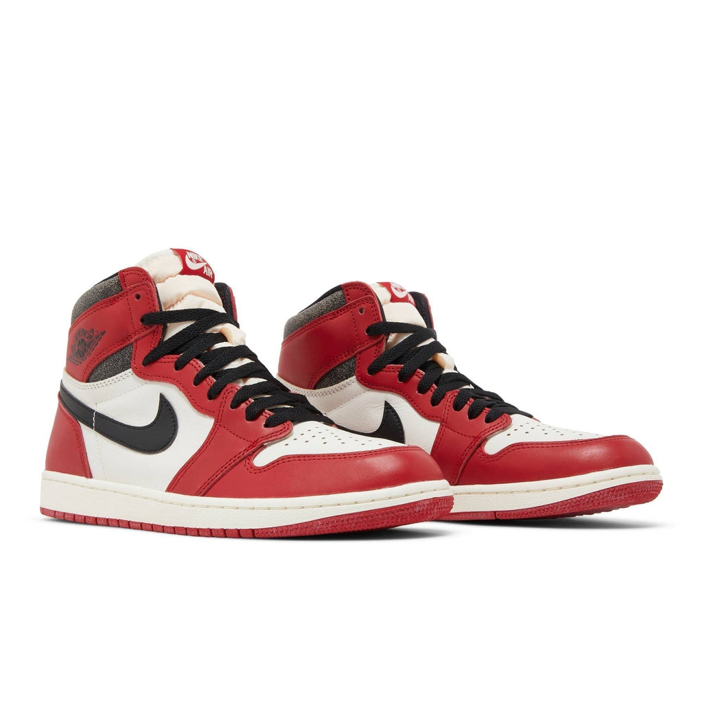 Chicago Lost & Found - Air Jordan 1 Retro High OG DZ5485-612 - product image from the listing.