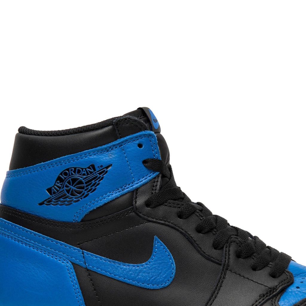 Royal 2017 - Air Jordan 1 Retro High OG 555088-007 - product image from the listing.