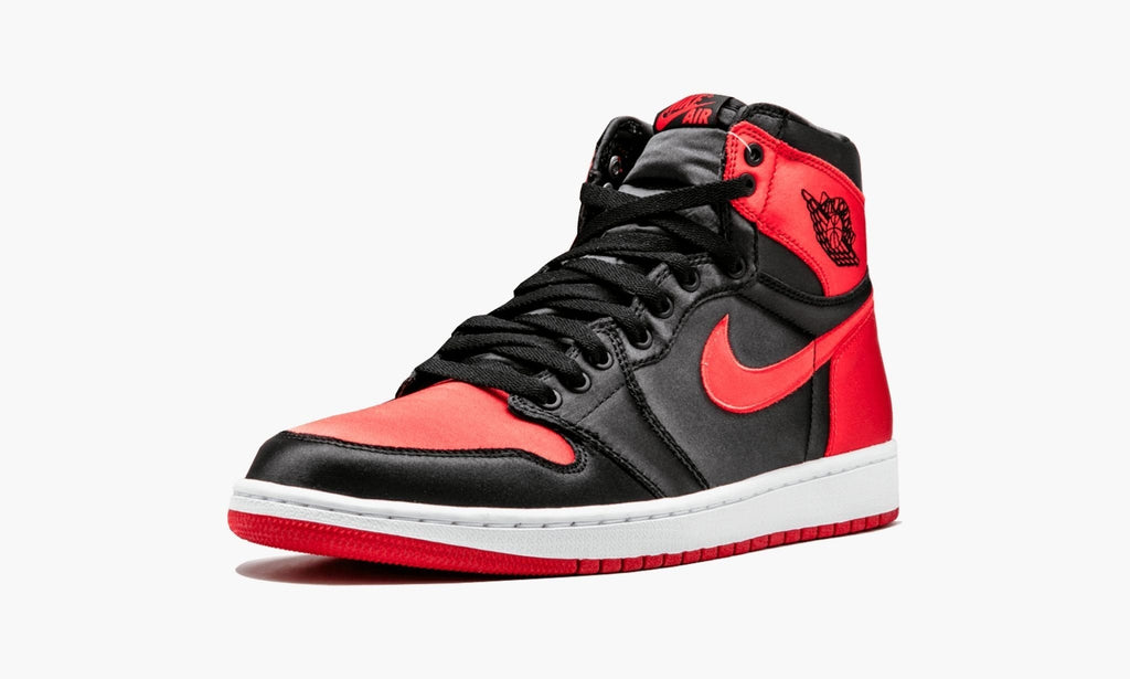 Satin - Air Jordan 1 Retro High OG SE - product image from the listing.