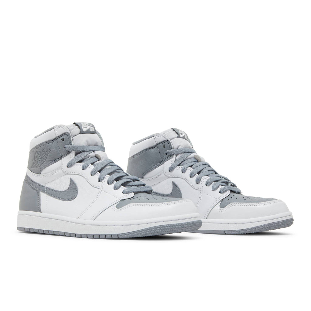 Stealth - Air Jordan 1 Retro High OG 555088-037 - product image from the listing.