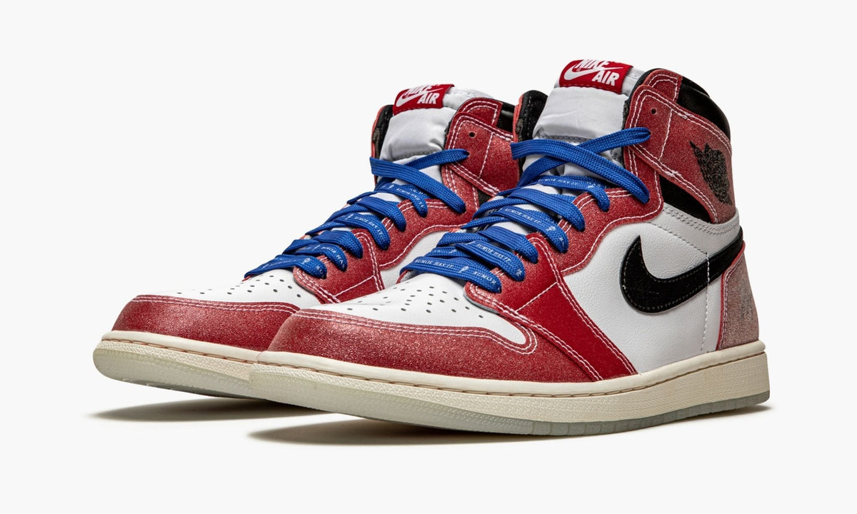 With Blue Laces - Air Jordan 1 Retro High OG Trophy Room - product image from the listing.