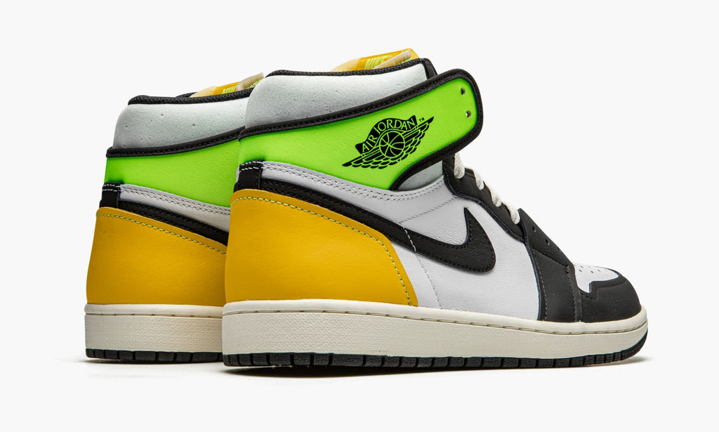 Air Jordan 1 Retro High OG in Volt Gold - product image from the listing.