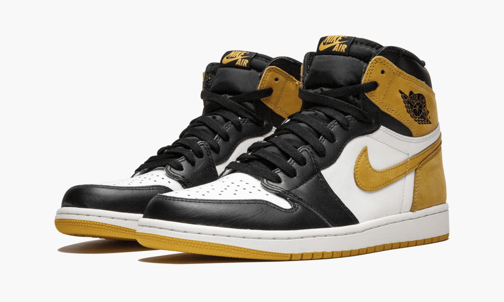 Yellow Ochre - Air Jordan 1 Retro High OG - product image from the listing.