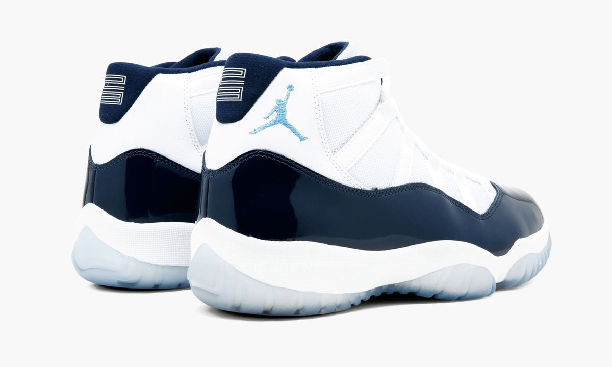 "Navy / Win Like '82" - Air Jordan 11 Retro - product image from the listing.