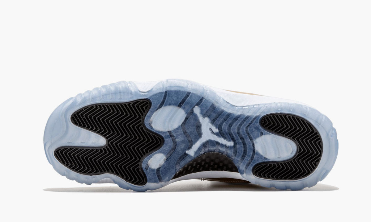 "Closing Ceremony" Air Jordan 11 Retro Low - product image from the listing.