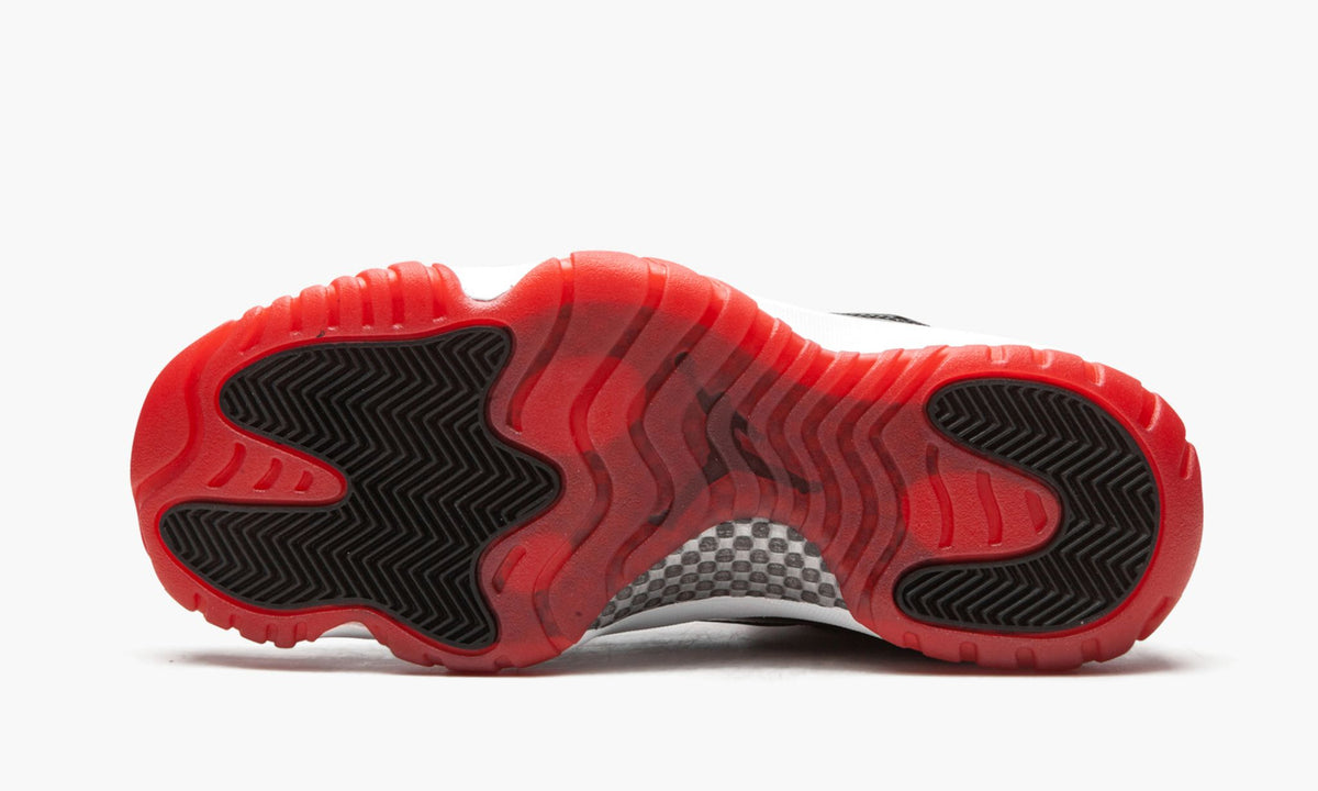 "Concord Bred" Air Jordan 11 Retro Low - product image from the listing.