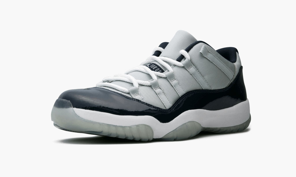 "Georgetown" Air Jordan 11 Retro Low - product image from the listing.
