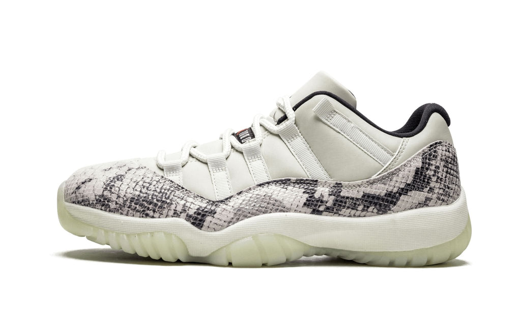 "Snakeskin Light Bone" Air Jordan 11 Retro Low - product image from the listing.