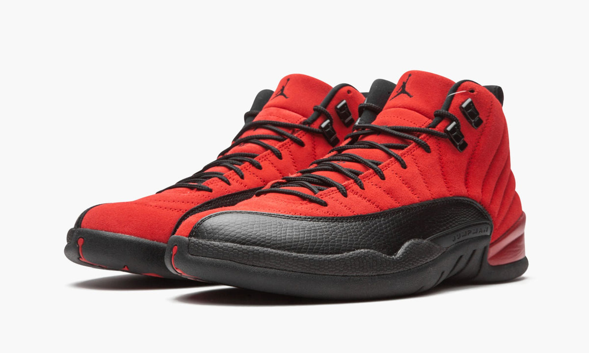 "Reverse Flu Game" Air Jordan 12 Retro - product image from the listing.