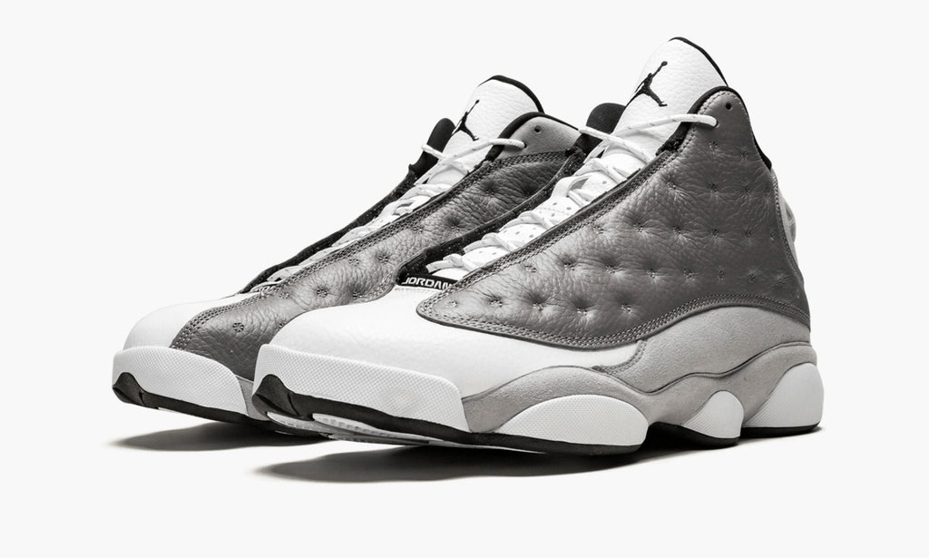 "Atmosphere Grey" Air Jordan 13 - product image from the listing.