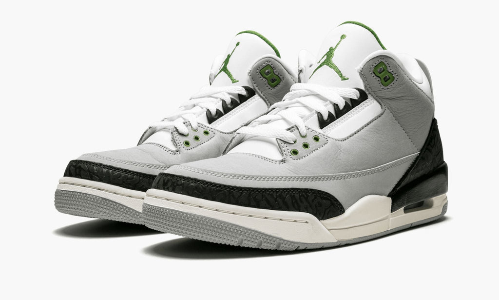 "Chlorophyll" Air Jordan 3 Retro - product image from the listing.