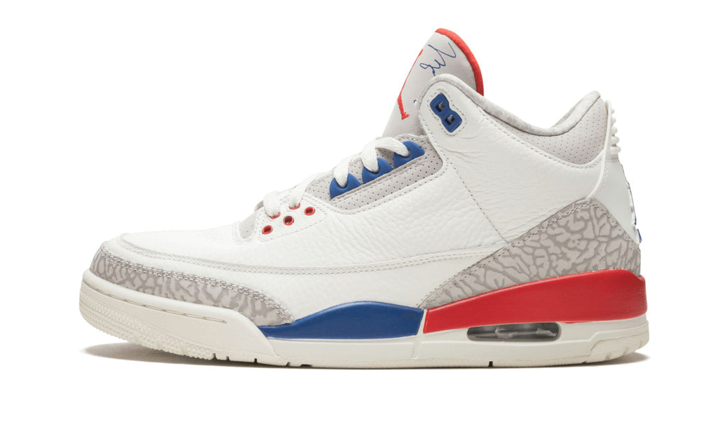 "International Flight" Air Jordan 3 Retro - product image from the listing.