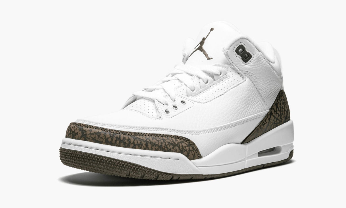 "Mocha" Air Jordan 3 Retro - product image from the listing.