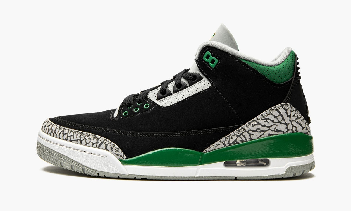 "Pine Green" Air Jordan 3 Retro - product image from the listing.