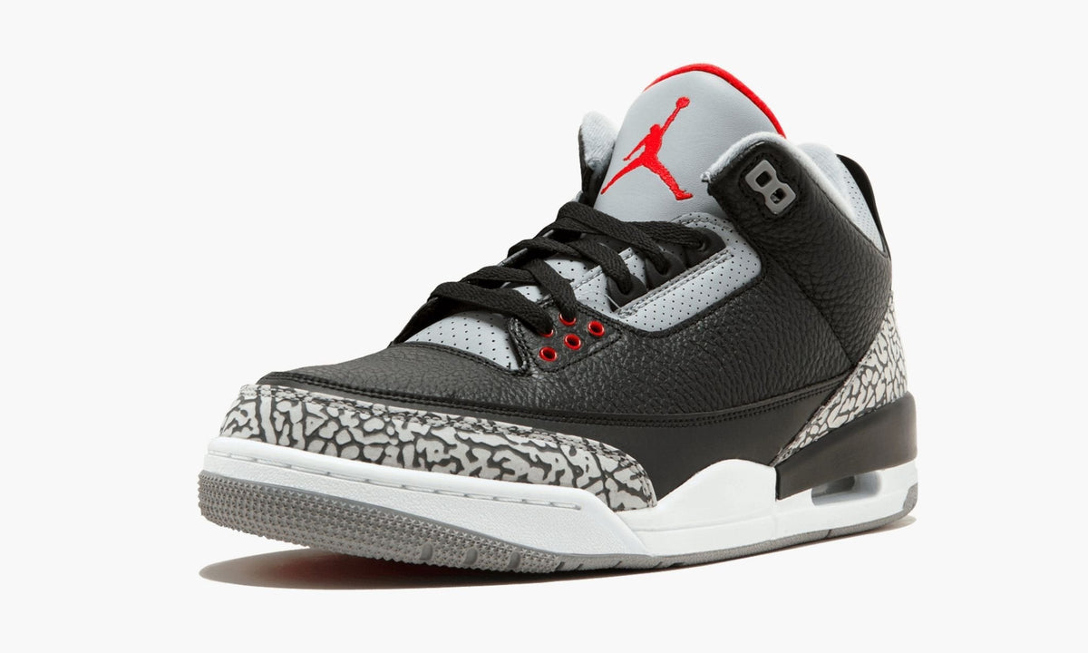 "Black/Cement" Air Jordan 3 Retro OG - product image from the listing.