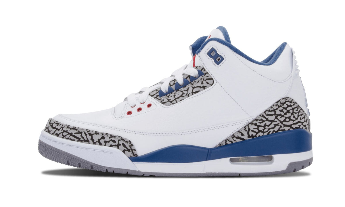 Air Jordan 3 Retro True in Blue - product image from the listing.