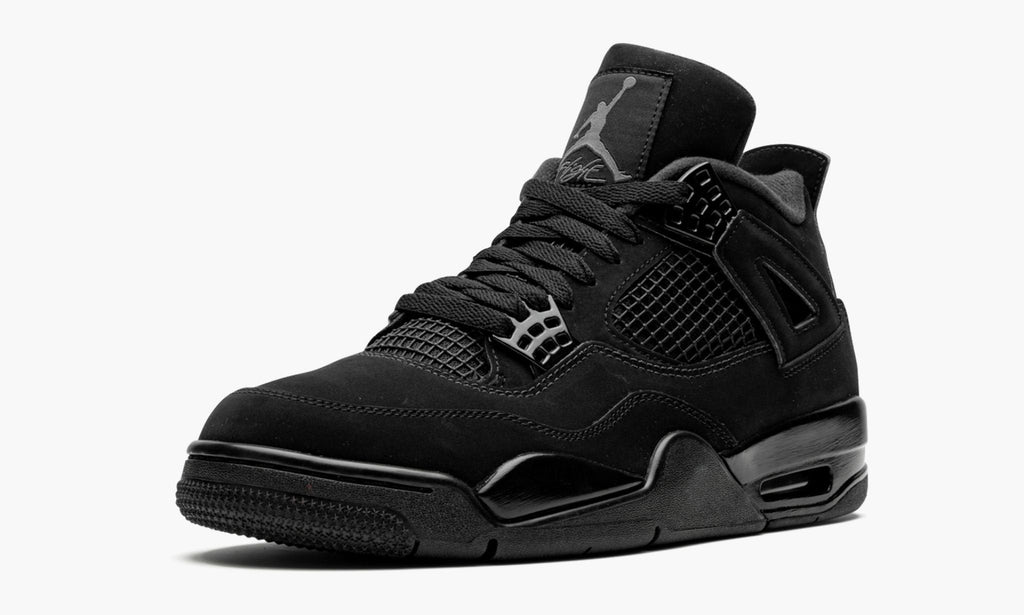 "Black Cat 2020" Air Jordan 4 Retro - product image from the listing.