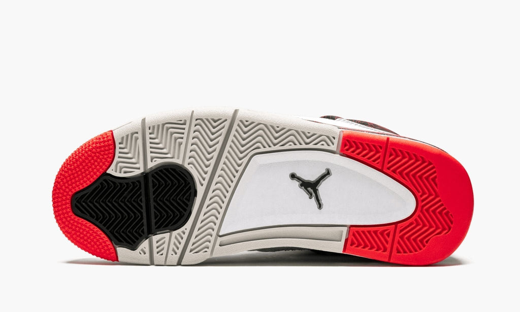 "Crimson Tint" Air Jordan 4 Retro - product image from the listing.