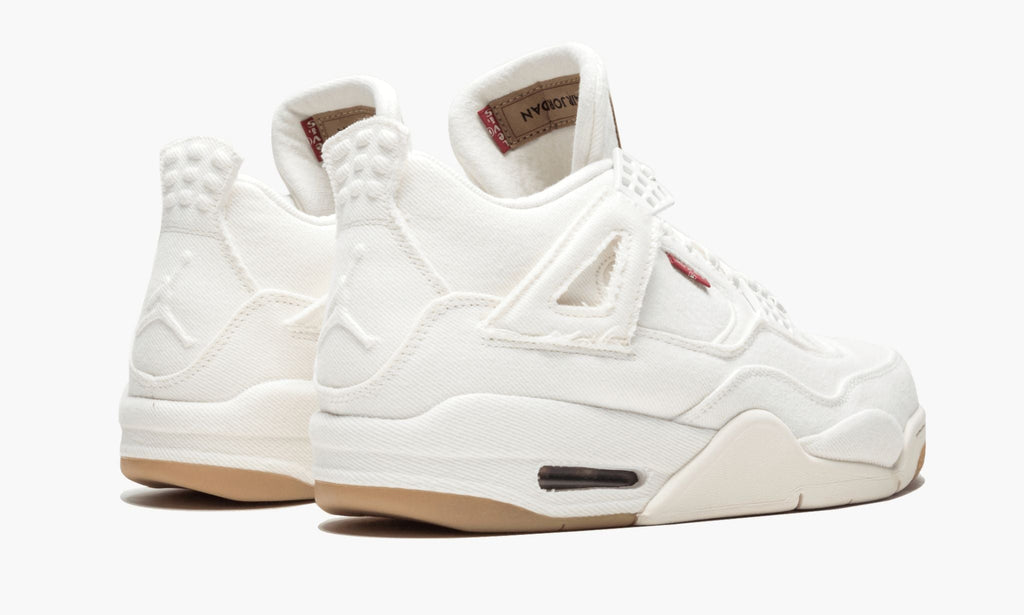 Air Jordan 4 Retro Levis NRG in White Denim - product image from the listing.