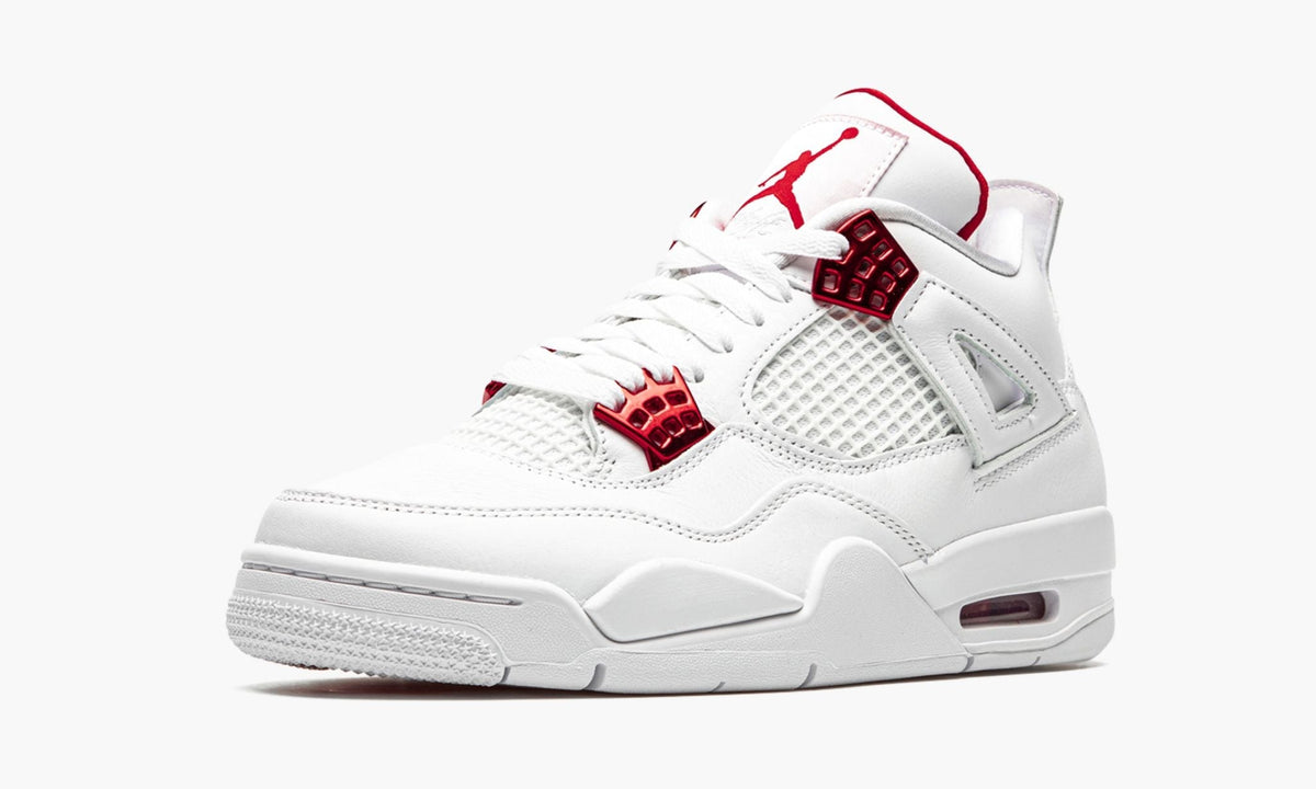 Air Jordan 4 Retro Metallic Pack in University Red - product image from the listing.