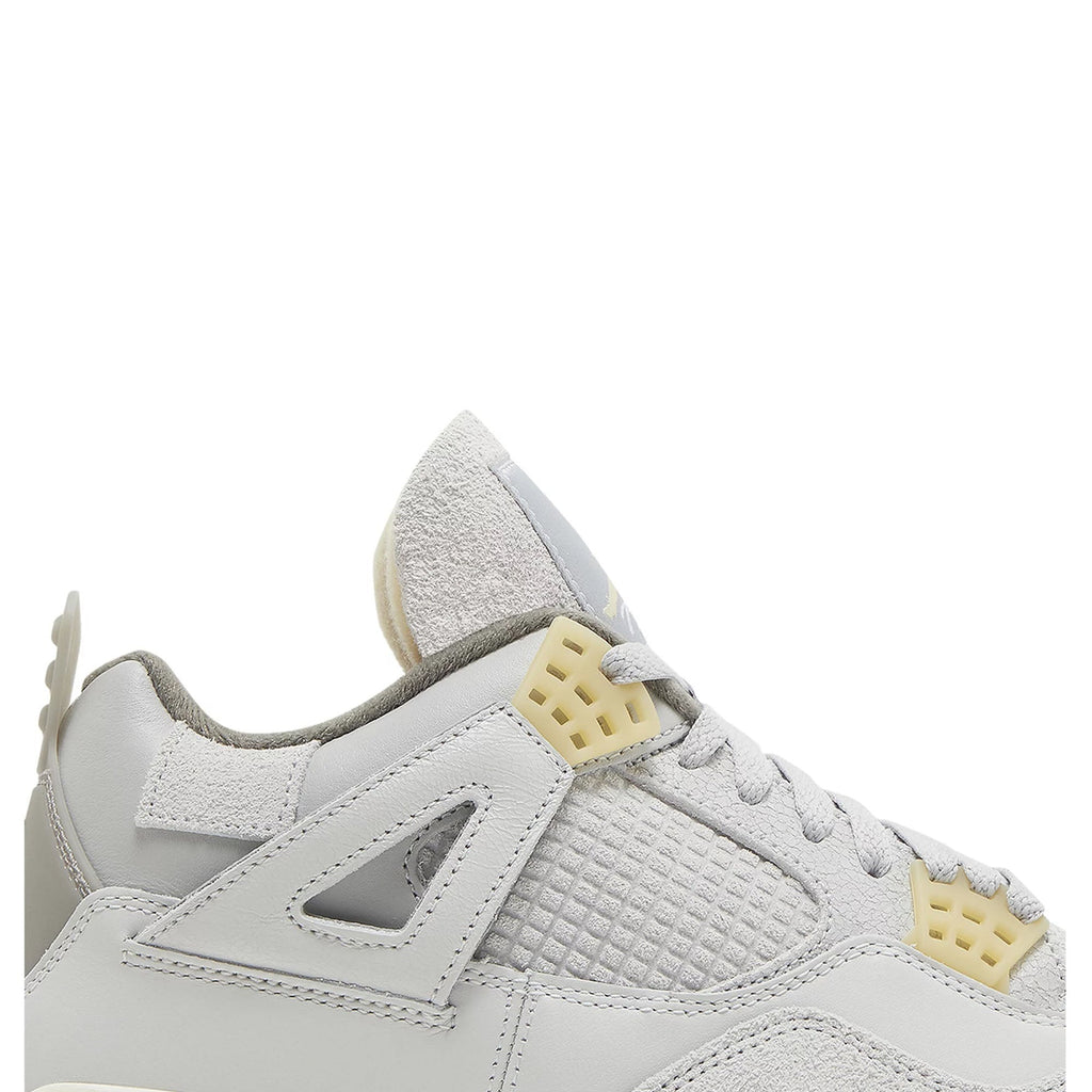 "Craft" Air Jordan 4 Retro SE DV3742-021 - product image from the listing.