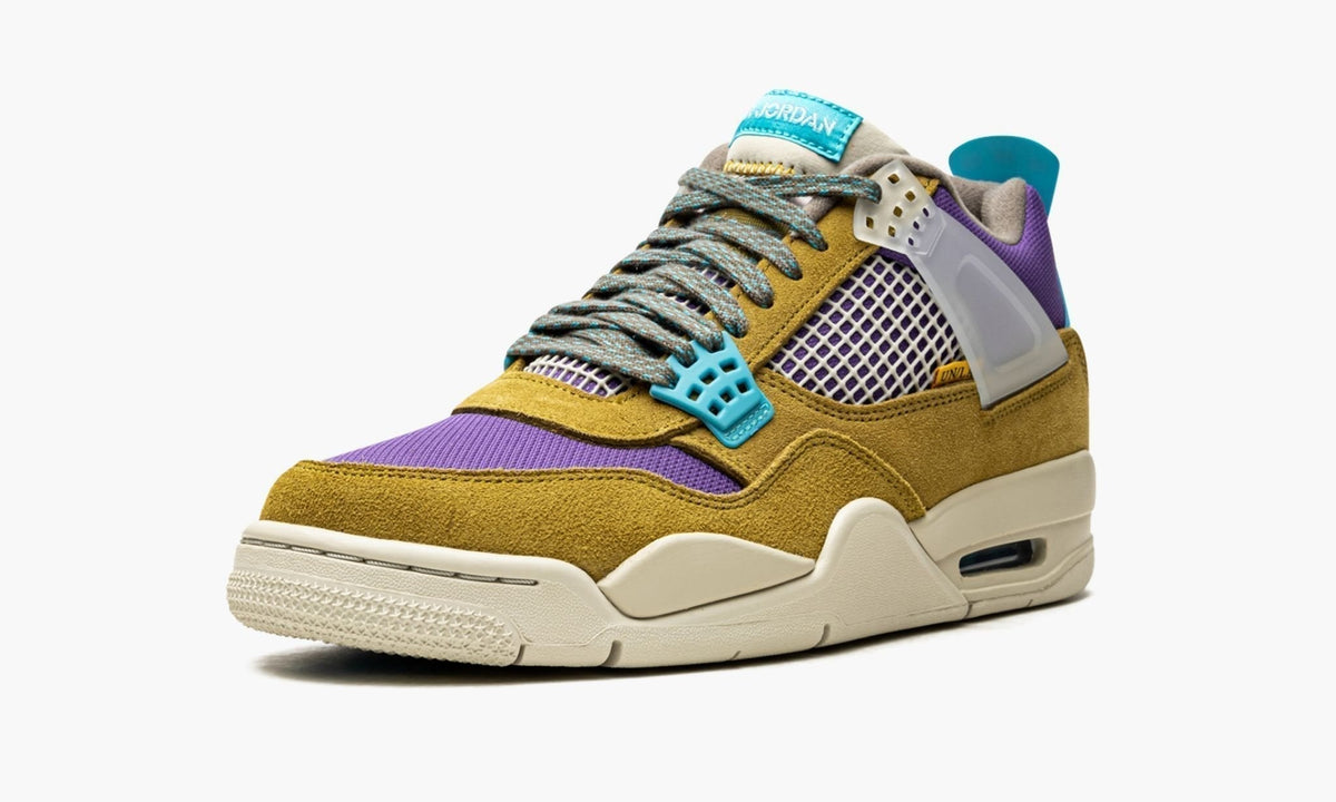 "Union 30th Anniversary - Desert Moss" Air Jordan 4 Retro SP - product image from the listing.