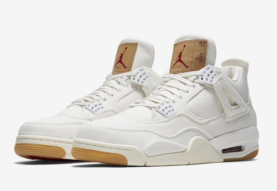 White Denim x Levi's - Air Jordan 4 Retro - product image from the listing.