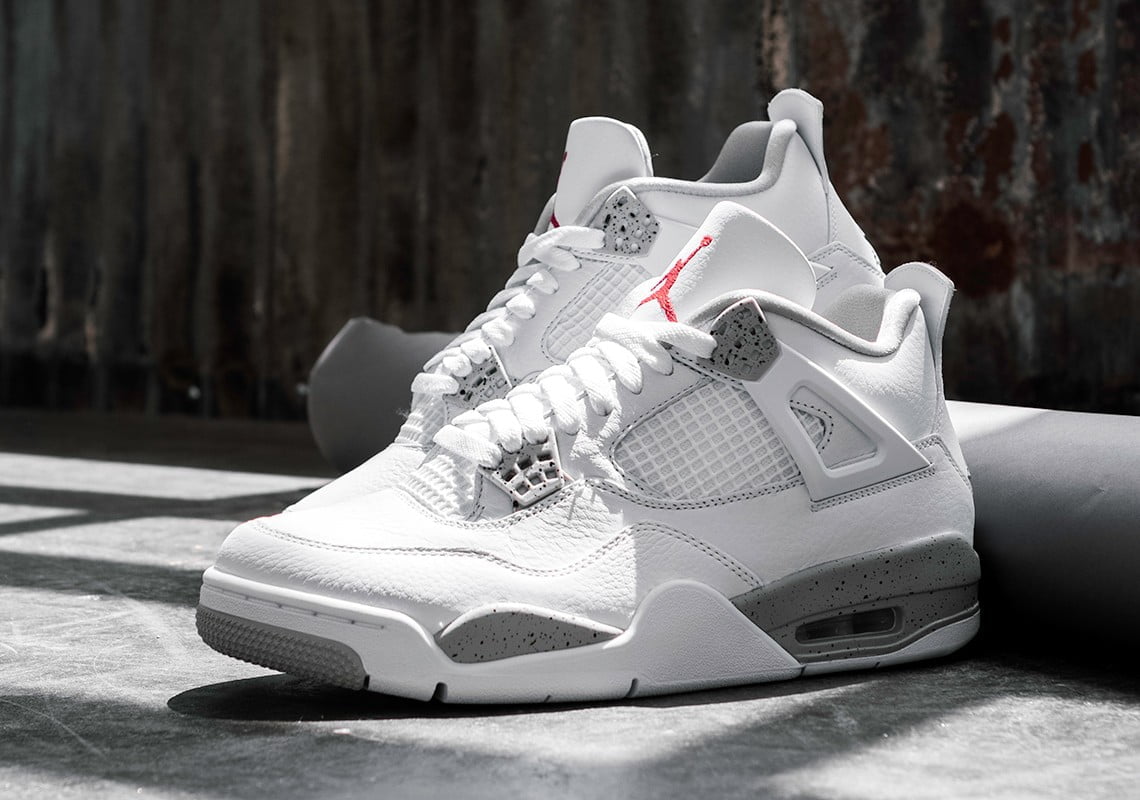 White Oreo - Air Jordan 4 Retro CT8527 - product image from the listing.