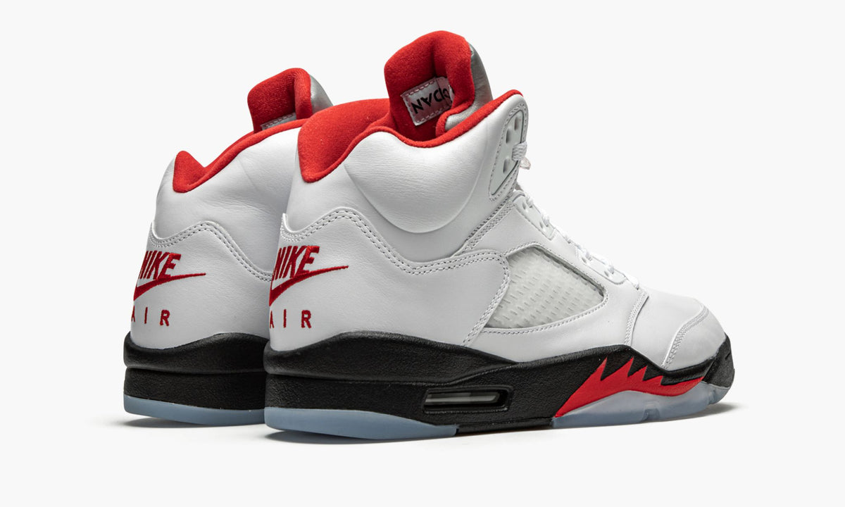 "Fire Red Silver Tongue 2020" Air Jordan 5 Retro - product image from the listing.