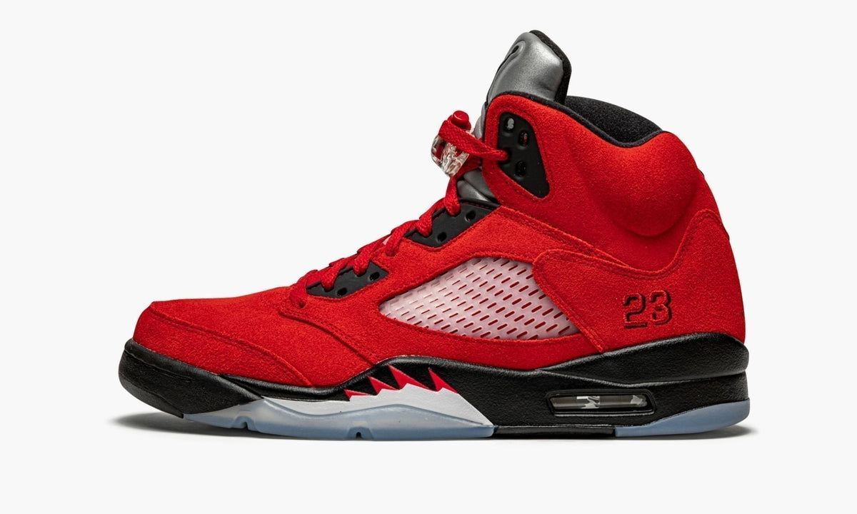 "Raging Bull 2021" Air Jordan 5 Retro - product image from the listing.