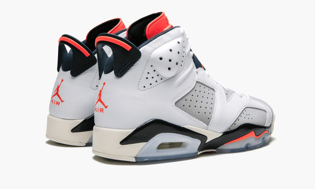 Tinker Hatfield - Air Jordan 6 Retro - product image from the listing.