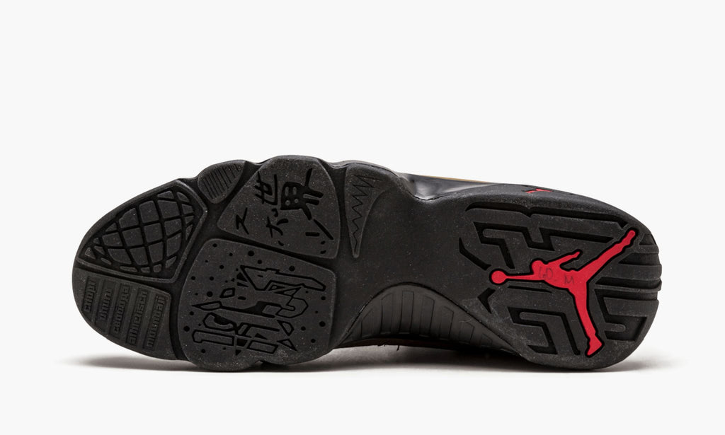 Retro - Air Jordan 9 - product photo shown in the listing for this item.
