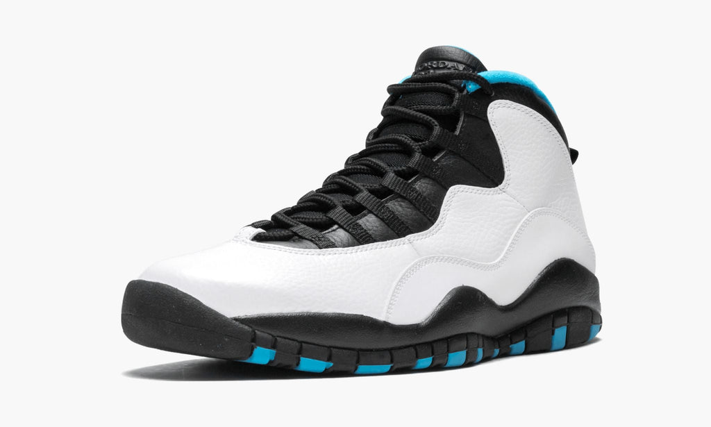 "Powder Blue" Air Jordan Retro 10 - product image from the listing.