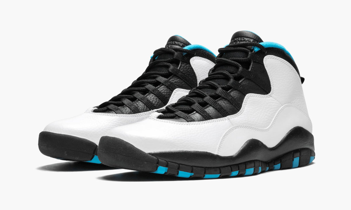 "Powder Blue" Air Jordan Retro 10 - product image from the listing.