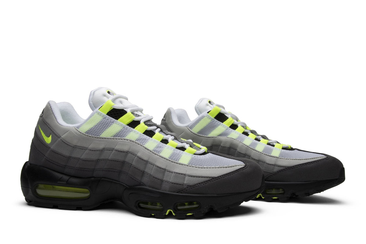 2015 Neon - Air Max 95 OG - product photo shown in the listing for this item.