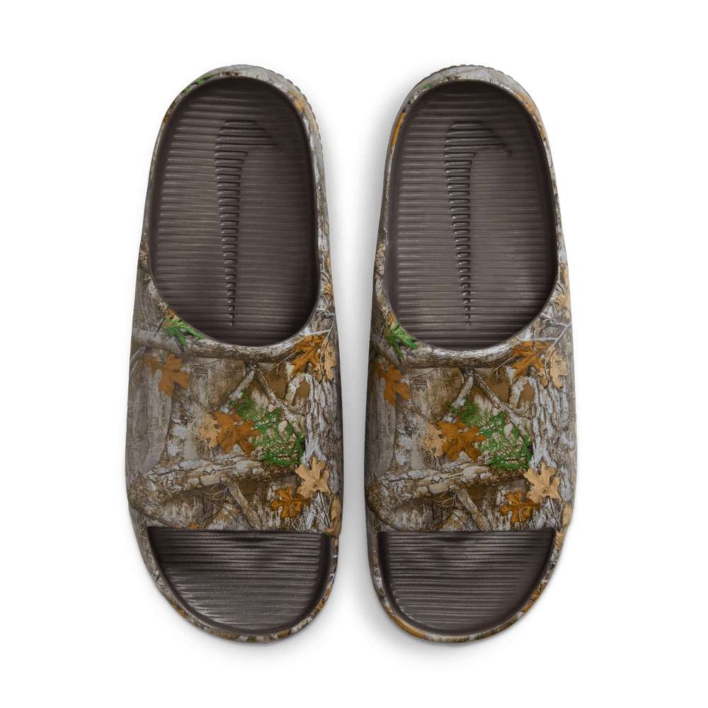 Calm RealTree Slide by Nike - product image from the listing.